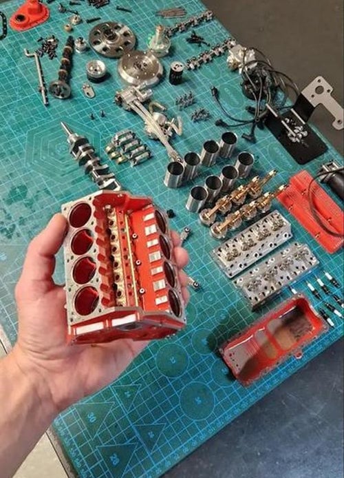 Kit de Modelo de Motor V8 a Gasolina